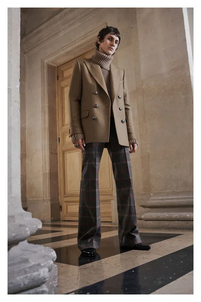 Look 29